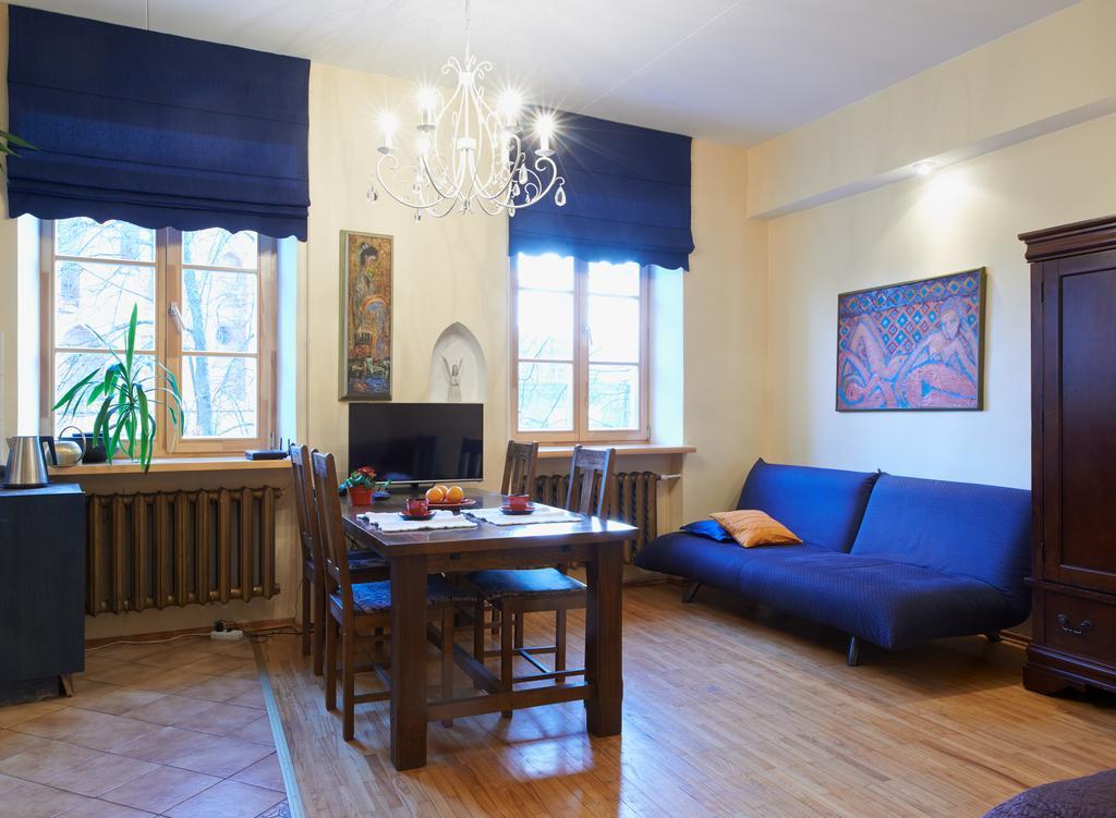 Regina House- Sv. Mikalojaus 13 * Вильнюс